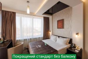 Standard Double Room room in Hotel & Spa NEMO with dolphins