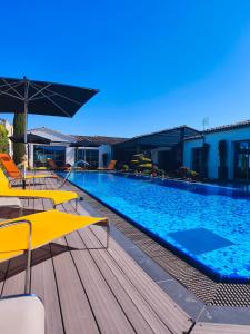 Villas ღ Villa des Astres 850 m2 - Piscine, Jacuzzi, Sauna, Hammam, & Salle de Cinema : Villa avec Piscine Privée