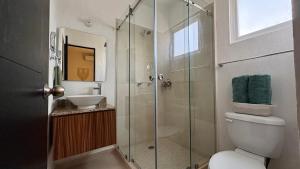 New apartment with 3 bedrooms, for 6 persons & 7 min from Maya train