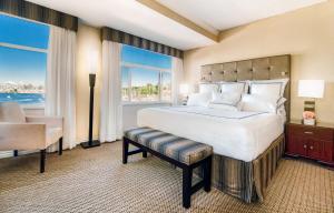 Granville Island Hotel