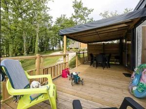 Campings Chalet 4 etoiles - Piscine - ccafdif : photos des chambres