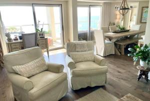 Regency Towers Unit 803E