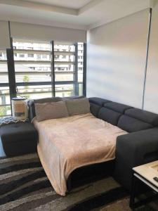 Modern coastal living with 5G & Netflix