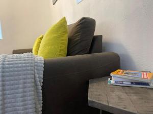 2-room flat with private entrance & privat parking