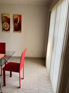 Depto en Planta Baja con Alberca, WiFi Rápido y Smart TV