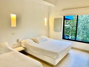 Casa Club de lujo con piscina y campo de Golf!