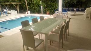 Casa Club de lujo con piscina y campo de Golf!