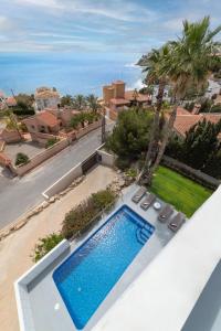 Chalet with sea view in Alicante