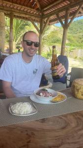 Sirenas Beach & Surf Club