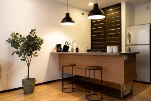 New Apt w private Jacuzzi & AC