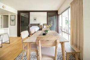 City and Palm View Oceanfront Bliss with Free Parking