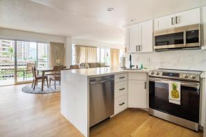 City and Palm View Oceanfront Bliss with Free Parking