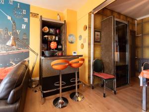 Vintage apartment with sea view in Ostend