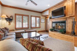 The Charter at Beaver Creek D2505