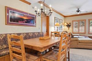 The Charter at Beaver Creek D2505