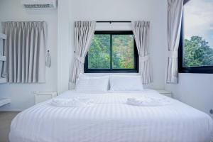 v32B Blue Horizon Haad Yao, Seaview 3BR Apartment