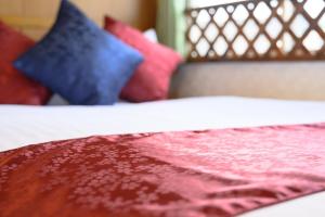 COCOSTAY 中広ネオイズム 最大10人 閑静な住宅街にある贅沢80m2の最上階プライベートオーナーズルーム supported by COCOSTAY