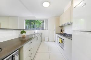 Castle HIll Sweet Modern 3BR Apt with 2 Parking