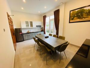 Minh Chiến Villa & Apartment