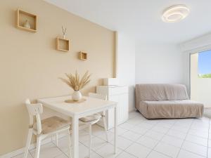 Studio à Saint-Cyprien – Accès plage, piscine, terrasse - FR-1-732-71