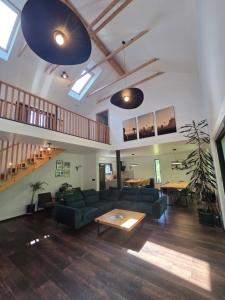 Tree Elements treehouse retreat