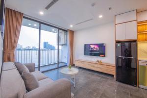 Lake Side Lodge - Hồ Tây