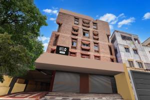 Super Hotel O Suryabagh Near Jagadamba Theater