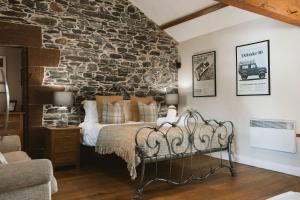 Superior Double Room with Lake View room in Highside Farm B&B
