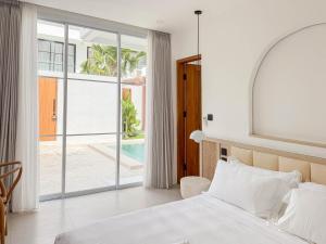 Anjou - Twin Villa in Berawa Canggu