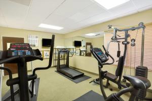 Wingate by Wyndham Raleigh Durham Airport