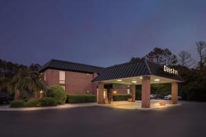 Days Inn by Wyndham Statesboro