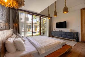 Villa HOM - Stylish Huge LUX NEW 6BR 16px Next To Canggu