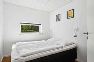 Stunning Home In Ebeltoft With 4 Bedrooms And Wifi
