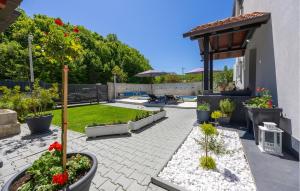 3 Bedroom Nice Home In Lucane