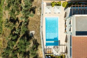 Ilys Home, a Country-chic Retreat with Pool & BBQ, By ThinkVilla