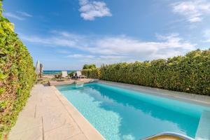 Ayia Thekla Beach House