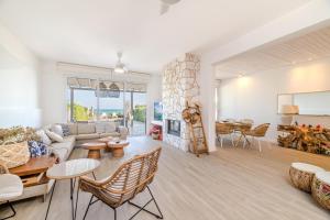 Ayia Thekla Beach House