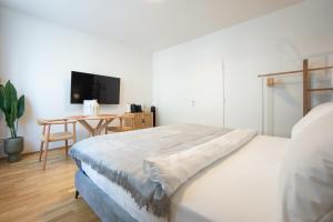 Brand new! Selfcheck-in, King size bed, free Wi-Fi