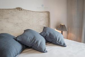 Penthouse a stones throw from the sea
