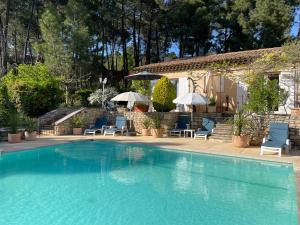 Appartements O Coeur Des Ocres : photos des chambres