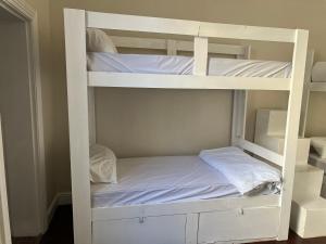 Blue Eagle Backpackers