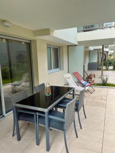 Appartements Appartement 2 pieces Residence avec Piscine : photos des chambres