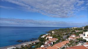 Appartamento sulla roccia