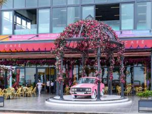 Flamingo Hải Tiến Khách sạn 5 sao View biển xanh ngọc Nghỉ dưỡng đẳng cấp, tầng 15 ôm trọn View biển