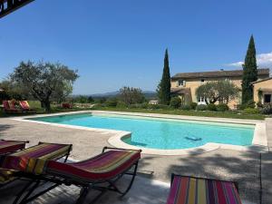 B&B / Chambres d'hotes Au Clair Ventoux B & B - SPA : photos des chambres