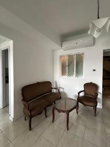 Urban oasis - near Tahrir Square