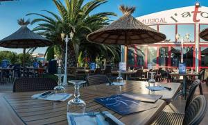 Campings Mobil-Home VO42 Camping La Carabasse VIAS-Plage : photos des chambres