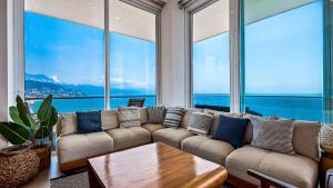 Panoramic Hot Tub Oceanview Luxury 4BR Penthouse