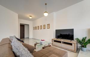 Top Location 3BR Apartment Paceville, St George Bay
