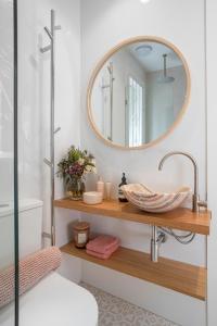 Apmt3 - 2 bedroom - 500m to Beach - Belles at Bondi